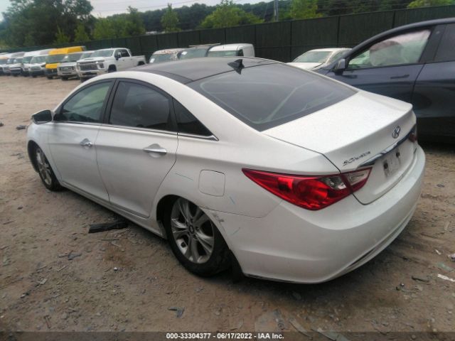 Photo 2 VIN: 5NPEC4AC6CH473440 - HYUNDAI SONATA 