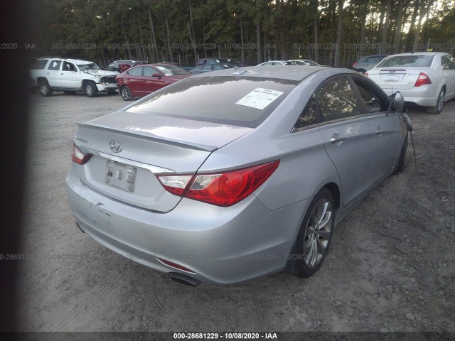 Photo 3 VIN: 5NPEC4AC6CH481635 - HYUNDAI SONATA 