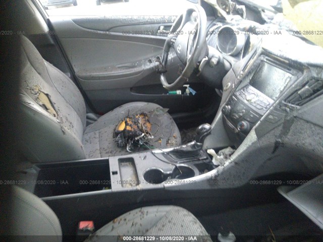 Photo 4 VIN: 5NPEC4AC6CH481635 - HYUNDAI SONATA 