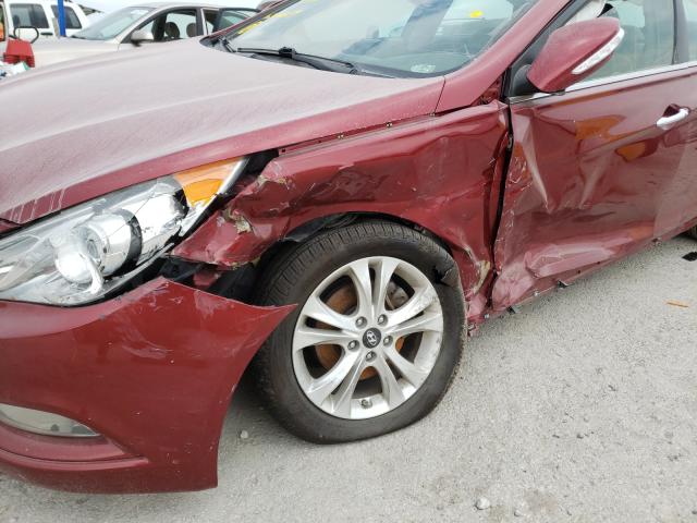 Photo 9 VIN: 5NPEC4AC6CH494837 - HYUNDAI SONATA SE 