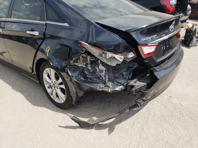 Photo 8 VIN: 5NPEC4AC6CH496443 - HYUNDAI SONATA SE 