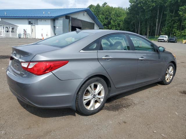 Photo 2 VIN: 5NPEC4AC6DH563589 - HYUNDAI SONATA SE 