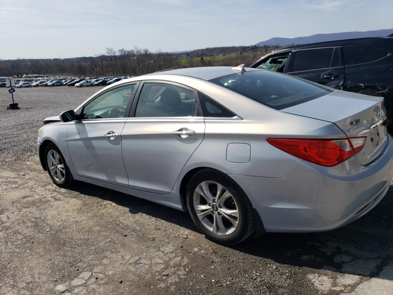 Photo 1 VIN: 5NPEC4AC6DH566055 - HYUNDAI SONATA 