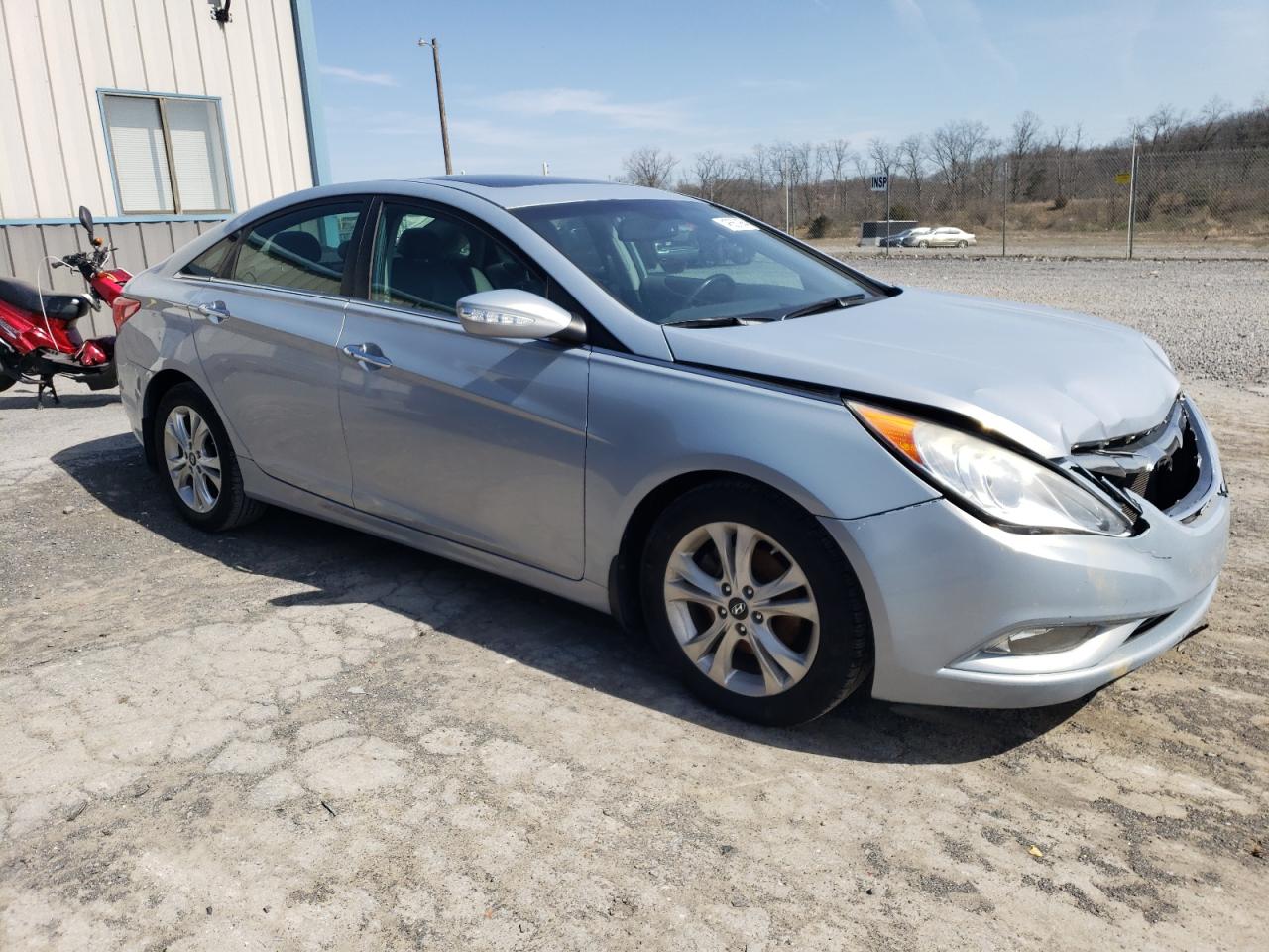 Photo 3 VIN: 5NPEC4AC6DH566055 - HYUNDAI SONATA 