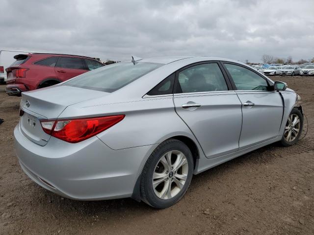 Photo 2 VIN: 5NPEC4AC6DH598424 - HYUNDAI SONATA SE 