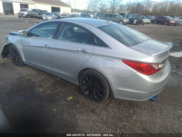 Photo 2 VIN: 5NPEC4AC6DH607526 - HYUNDAI SONATA 