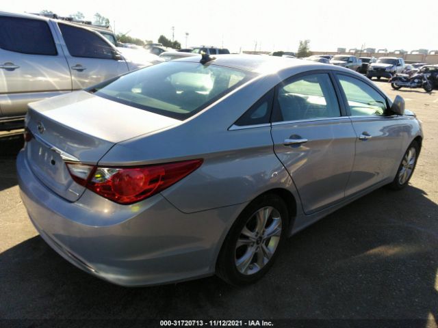 Photo 3 VIN: 5NPEC4AC6DH678905 - HYUNDAI SONATA 