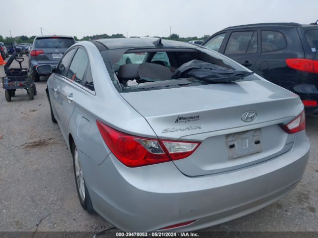 Photo 2 VIN: 5NPEC4AC6DH690231 - HYUNDAI SONATA 