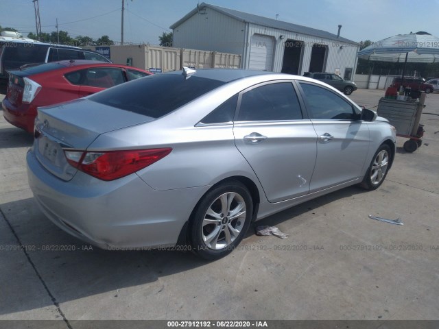 Photo 3 VIN: 5NPEC4AC6DH791088 - HYUNDAI SONATA 