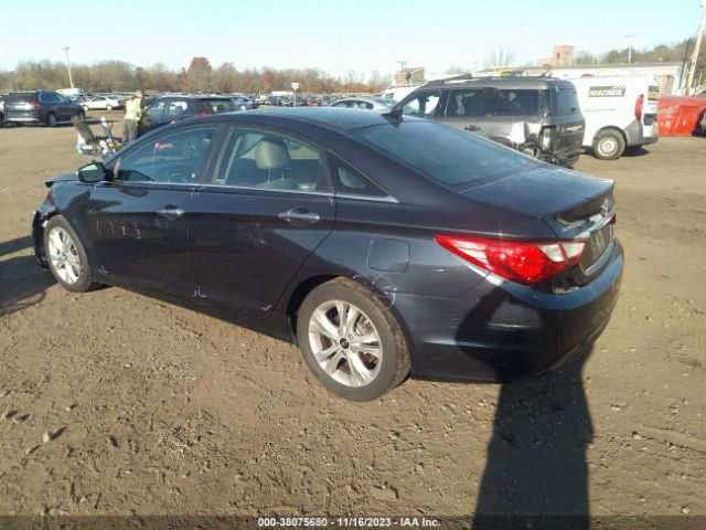 Photo 2 VIN: 5NPEC4AC6DH808634 - HYUNDAI SONATA 