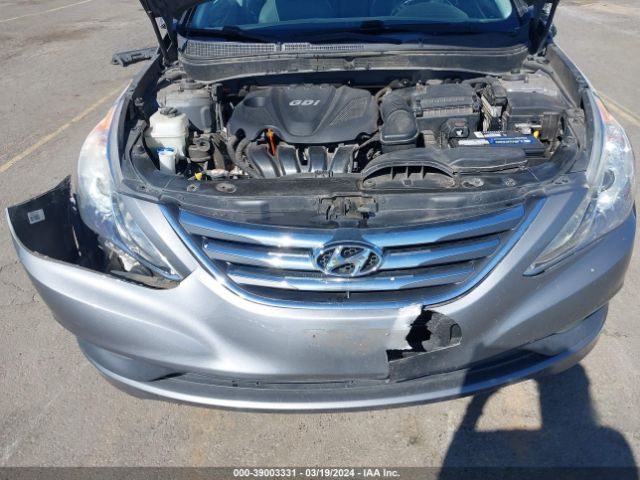 Photo 9 VIN: 5NPEC4AC6EH819053 - HYUNDAI SONATA 