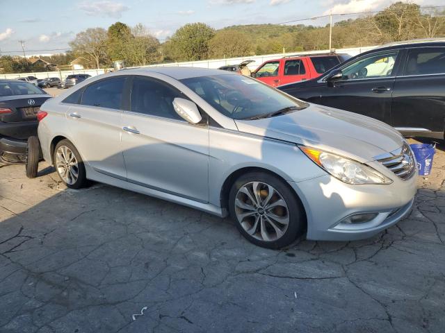 Photo 3 VIN: 5NPEC4AC6EH855440 - HYUNDAI SONATA SE 