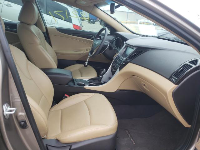 Photo 4 VIN: 5NPEC4AC6EH874635 - HYUNDAI SONATA 