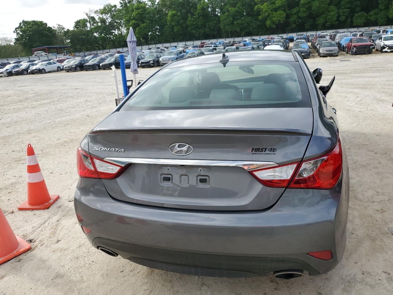 Photo 5 VIN: 5NPEC4AC6EH880449 - HYUNDAI SONATA 