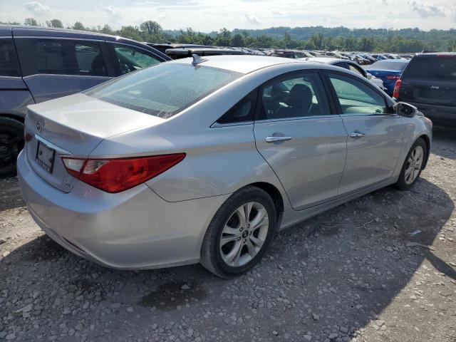 Photo 2 VIN: 5NPEC4AC7BH023570 - HYUNDAI SONATA 