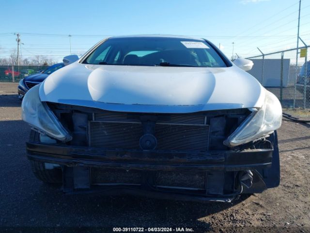 Photo 5 VIN: 5NPEC4AC7BH026372 - HYUNDAI SONATA 