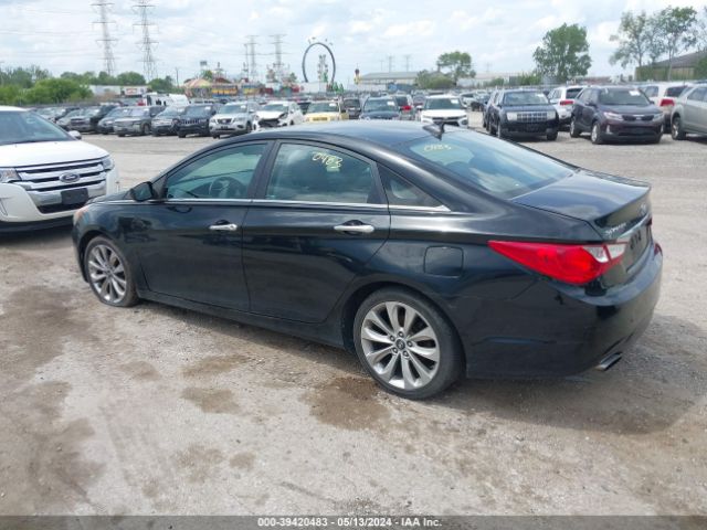 Photo 2 VIN: 5NPEC4AC7BH029076 - HYUNDAI SONATA 