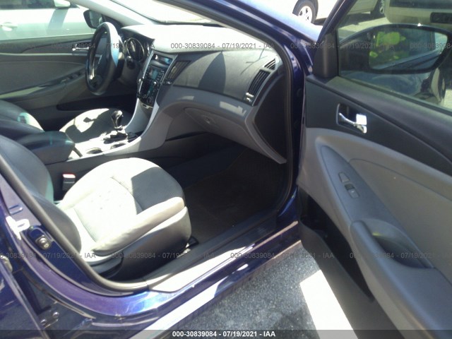 Photo 4 VIN: 5NPEC4AC7BH036674 - HYUNDAI SONATA 