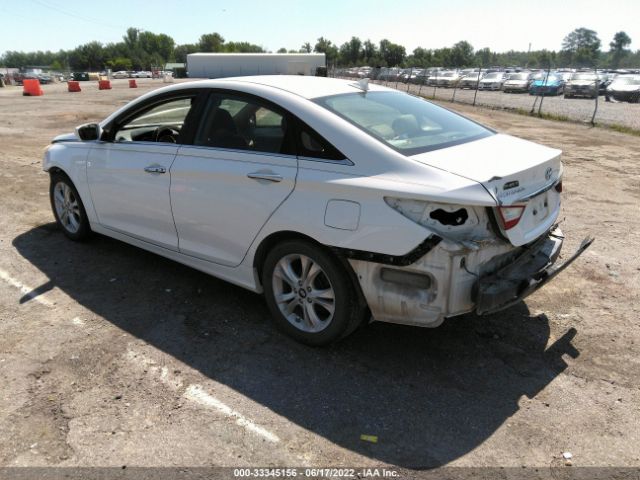 Photo 2 VIN: 5NPEC4AC7BH059730 - HYUNDAI SONATA 