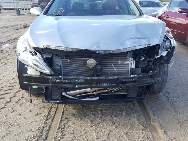 Photo 8 VIN: 5NPEC4AC7BH081517 - HYUNDAI SONATA SE 