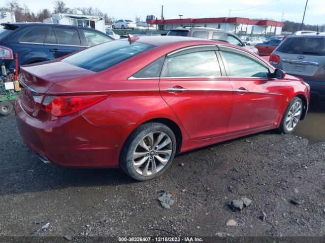 Photo 3 VIN: 5NPEC4AC7BH113575 - HYUNDAI SONATA 