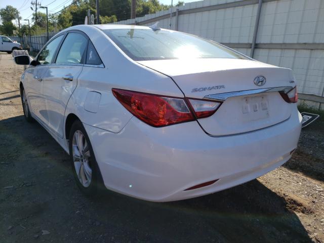 Photo 2 VIN: 5NPEC4AC7BH118680 - HYUNDAI SONATA SE 