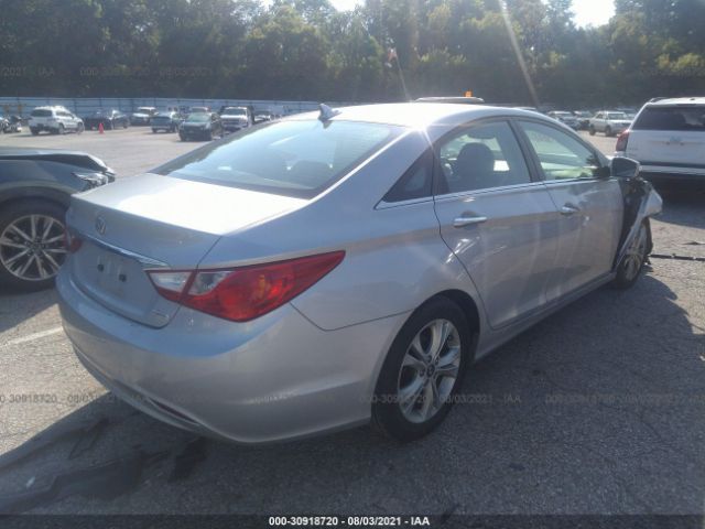 Photo 3 VIN: 5NPEC4AC7BH120526 - HYUNDAI SONATA 