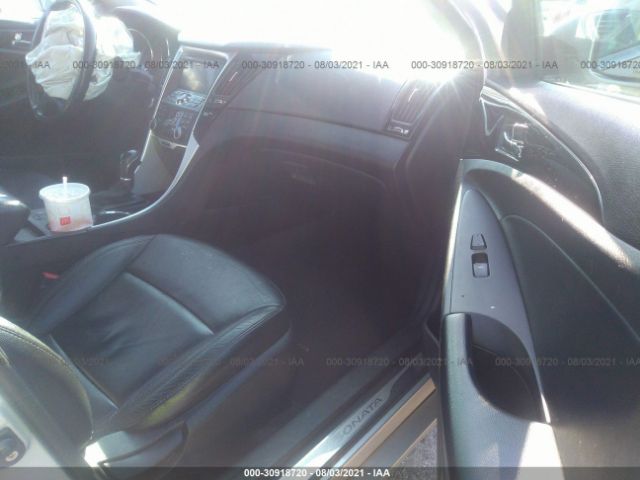 Photo 4 VIN: 5NPEC4AC7BH120526 - HYUNDAI SONATA 