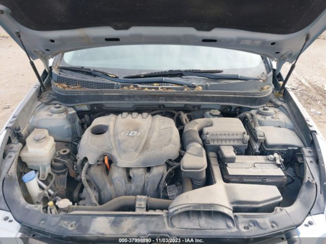 Photo 9 VIN: 5NPEC4AC7BH135401 - HYUNDAI SONATA 