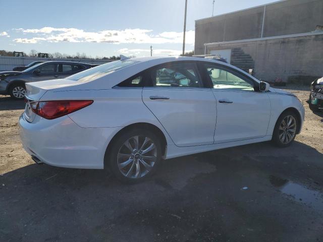 Photo 2 VIN: 5NPEC4AC7BH137018 - HYUNDAI SONATA 