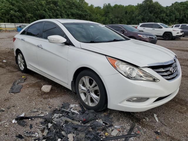 Photo 3 VIN: 5NPEC4AC7BH143580 - HYUNDAI SONATA SE 