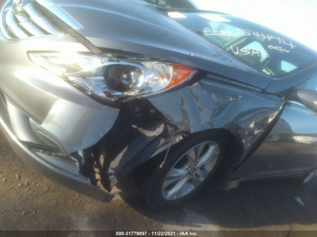 Photo 5 VIN: 5NPEC4AC7BH146642 - HYUNDAI SONATA 