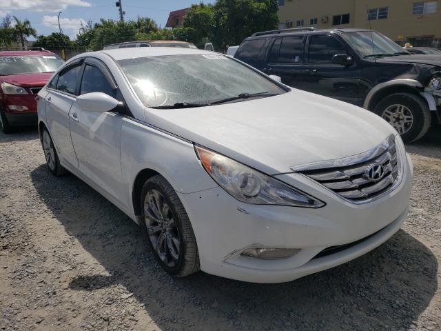 Photo 0 VIN: 5NPEC4AC7BH180385 - HYUNDAI SONATA SE 