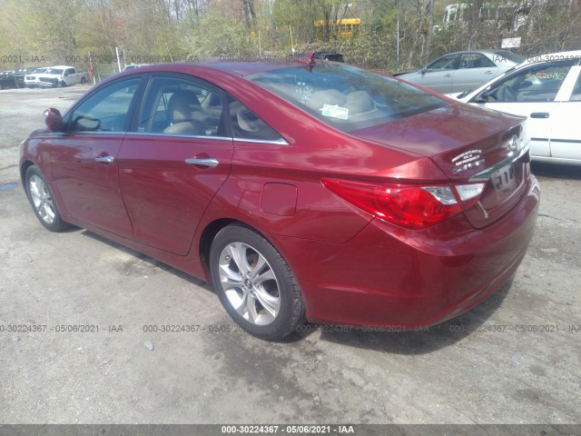 Photo 2 VIN: 5NPEC4AC7BH223221 - HYUNDAI SONATA 