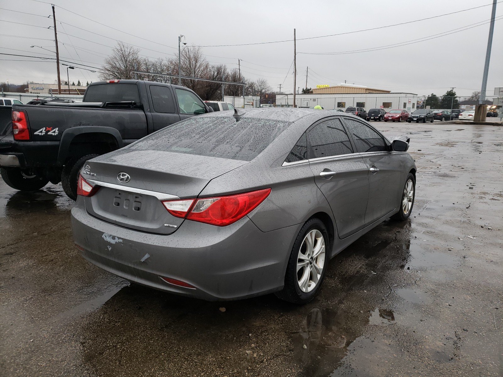 Photo 3 VIN: 5NPEC4AC7BH232789 - HYUNDAI SONATA SE 