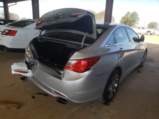 Photo 3 VIN: 5NPEC4AC7BH256414 - HYUNDAI SONATA SE 