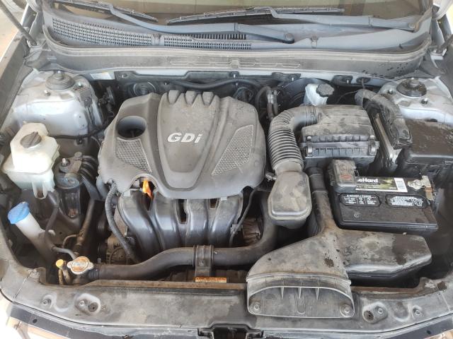 Photo 6 VIN: 5NPEC4AC7BH256414 - HYUNDAI SONATA SE 