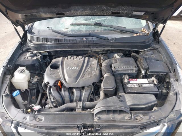 Photo 9 VIN: 5NPEC4AC7BH257126 - HYUNDAI SONATA 