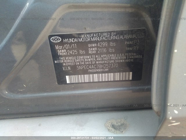 Photo 8 VIN: 5NPEC4AC7BH257370 - HYUNDAI SONATA 