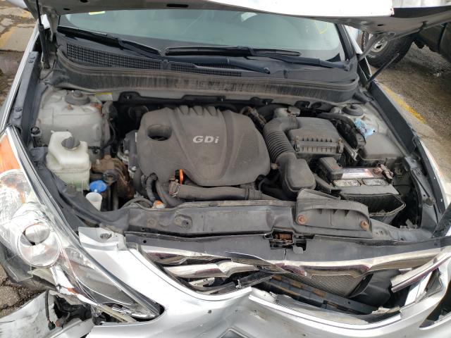 Photo 6 VIN: 5NPEC4AC7BH261838 - HYUNDAI SONATA SE 