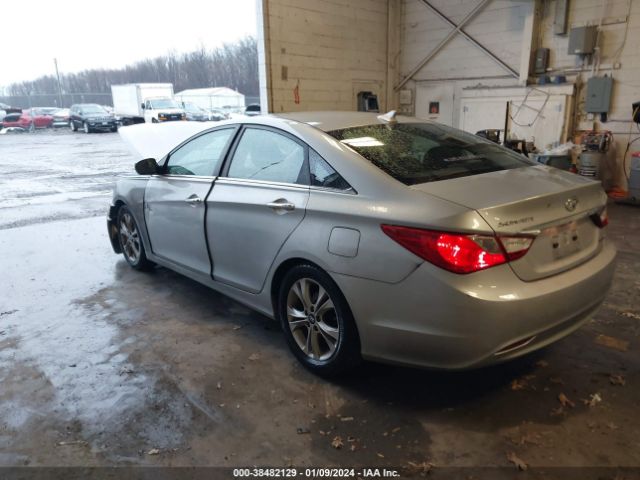 Photo 2 VIN: 5NPEC4AC7BH286609 - HYUNDAI SONATA 