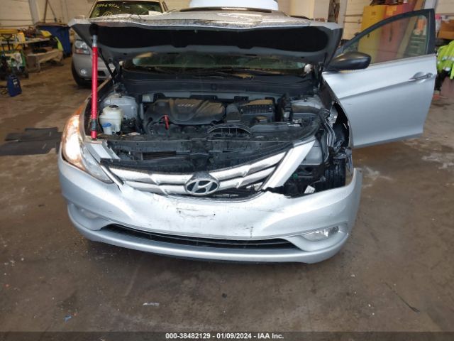 Photo 5 VIN: 5NPEC4AC7BH286609 - HYUNDAI SONATA 