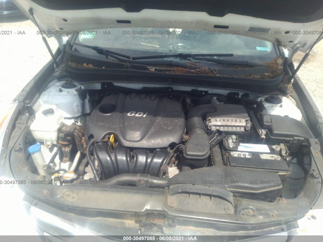 Photo 9 VIN: 5NPEC4AC7BH297481 - HYUNDAI SONATA 