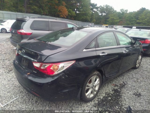 Photo 3 VIN: 5NPEC4AC7CH313390 - HYUNDAI SONATA 