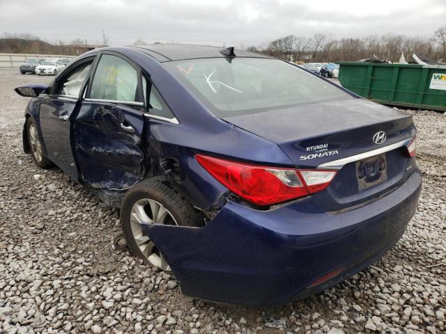 Photo 2 VIN: 5NPEC4AC7CH313969 - HYUNDAI SONATA SE 