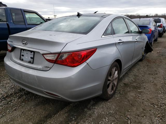 Photo 3 VIN: 5NPEC4AC7CH314023 - HYUNDAI SONATA SE 