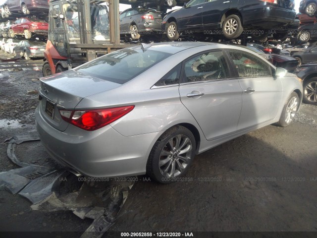 Photo 3 VIN: 5NPEC4AC7CH328178 - HYUNDAI SONATA 