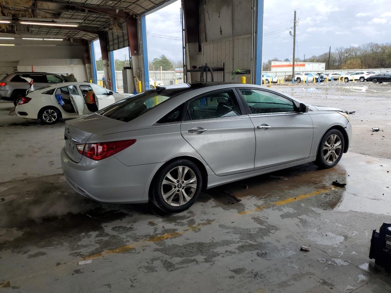 Photo 2 VIN: 5NPEC4AC7CH346521 - HYUNDAI SONATA 