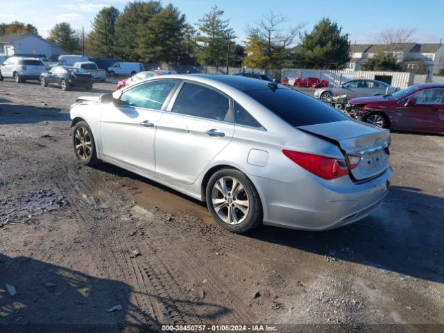 Photo 2 VIN: 5NPEC4AC7CH359396 - HYUNDAI SONATA 