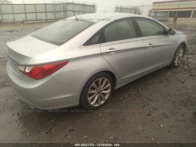 Photo 3 VIN: 5NPEC4AC7CH366171 - HYUNDAI SONATA 